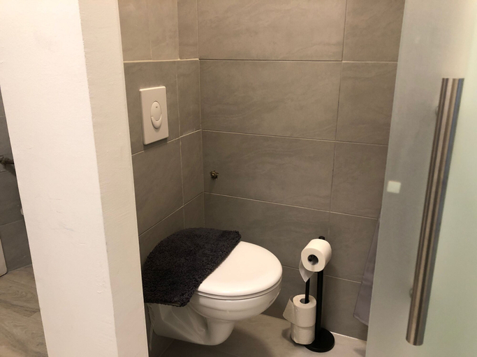 Bathroom 3, Stylish Apt Near Wiener Stadthalle, Wien