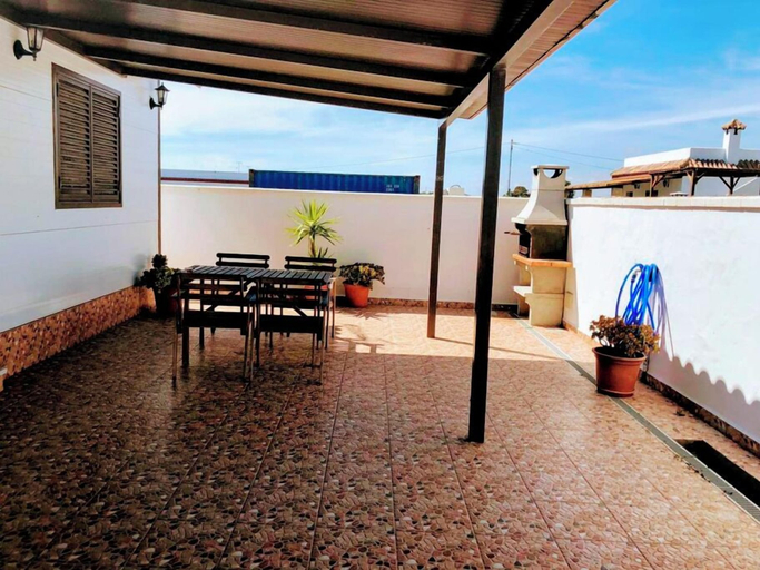 BBQ/picnic area, Chalet en el Palmara para familias, Cádiz