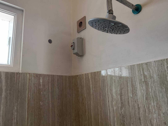 Room 5, Pulmo Guesthouse Bromo, Probolinggo