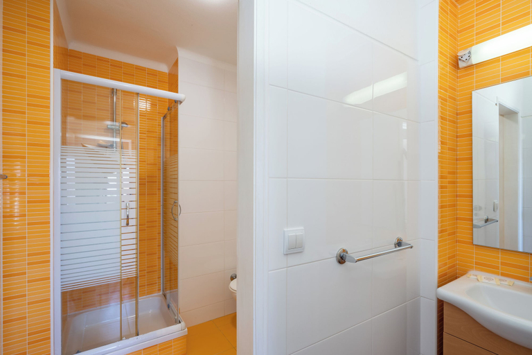 Bathroom 4, Apartamentos Atlantico by Umbral, Odemira