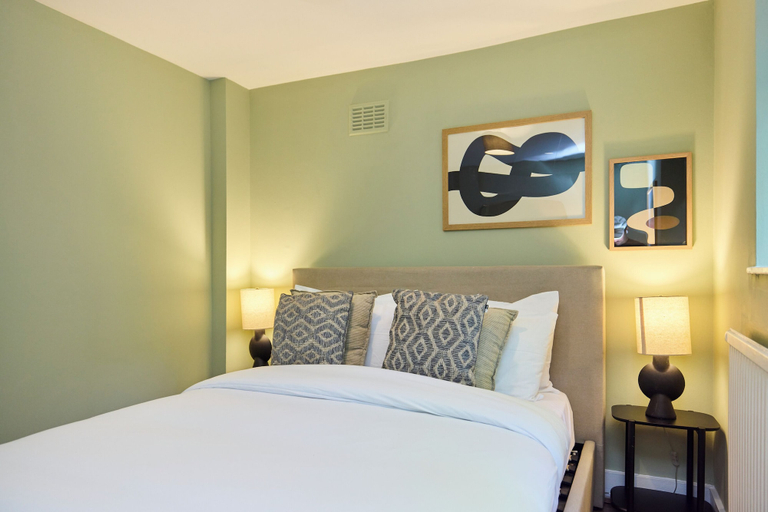 Bedroom 3, The Archway Garden Flat, London