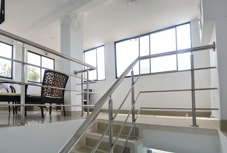 Others 4, Hotel Las Margaritas, Barranquilla