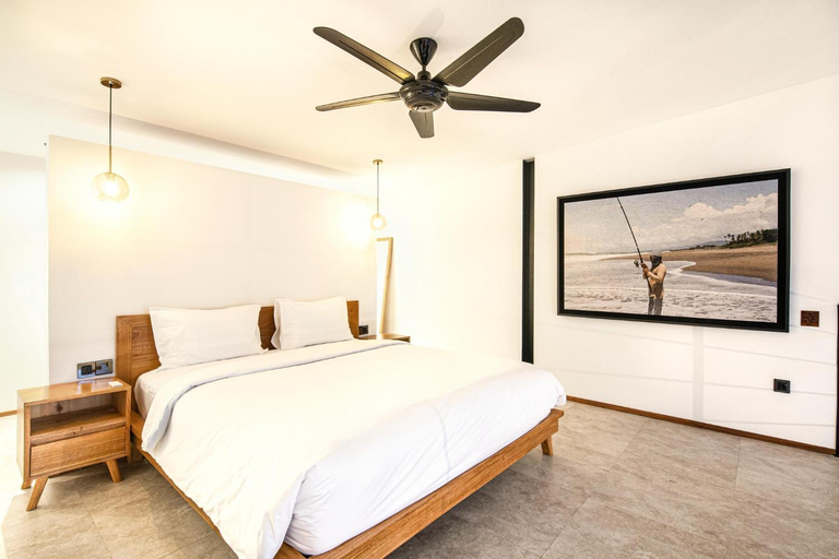 Bedroom 3, Huge Loft 200m from the Beach, Badung