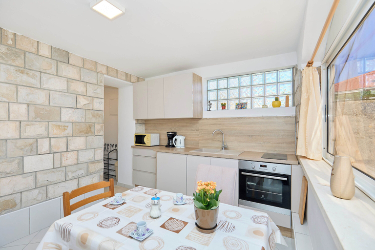 Others 4, Azinovic Apartments, Dubrovnik