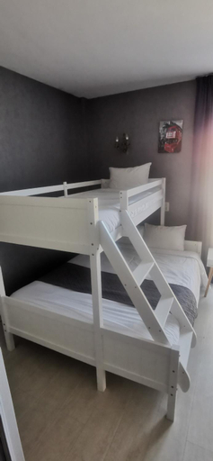 Bedroom 3, Hotel du Commerce Chez Stephane, Charente