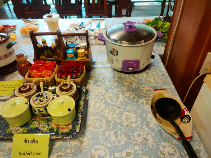 Food & Drinks 3, Phanya Chaley Suanphueng, Suan Phung