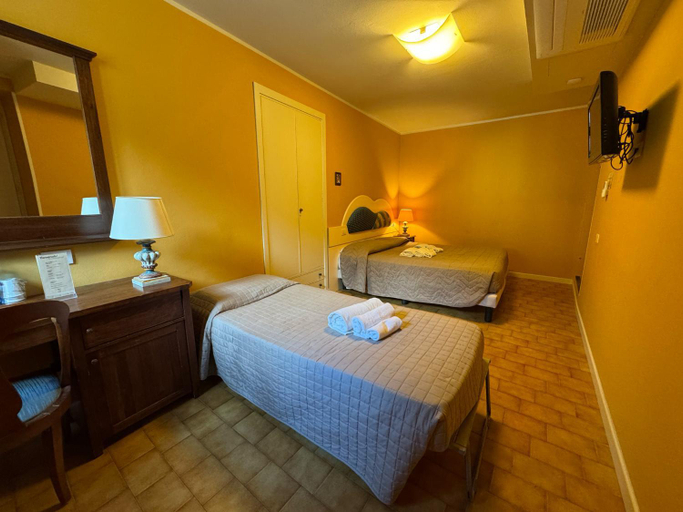 Bedroom 4, Albergo Roma, Forli' - Cesena