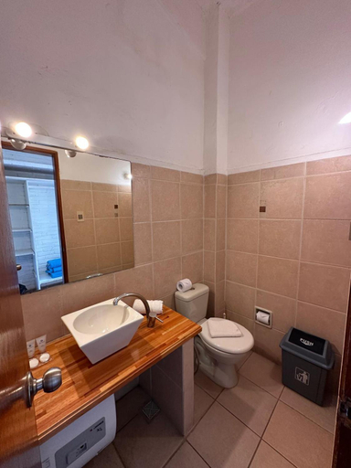 Bathroom 5, Hotel Palma de Mallorca, Rocha