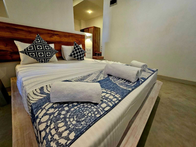 Room 4, Solara Beach House, Dickwella
