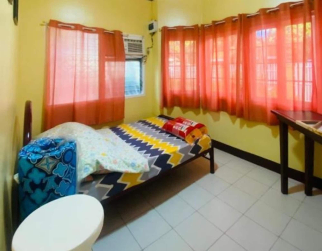 Room 4, Namaste Olango Guesthouse by Hiverooms, Lapu-Lapu City