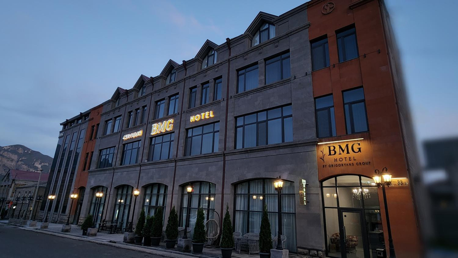 Exterior & Views, BMG Hotel