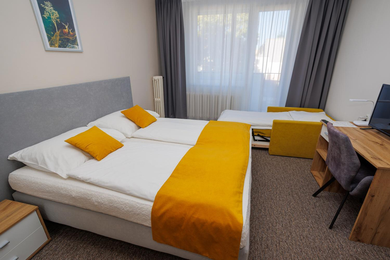 Bedroom 2, Hotel FIT, Přerov