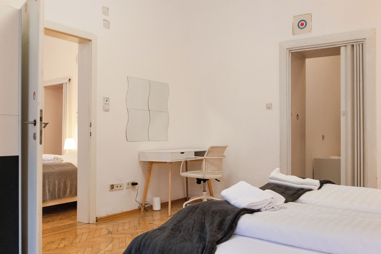Room 4, Comfort 3BR Apt Near Wiener Stadthalle, Wien