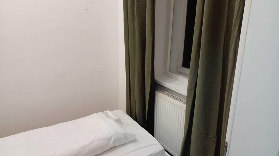 Room 4, Bright 2BR Stay Close to Stadthalle, Wien