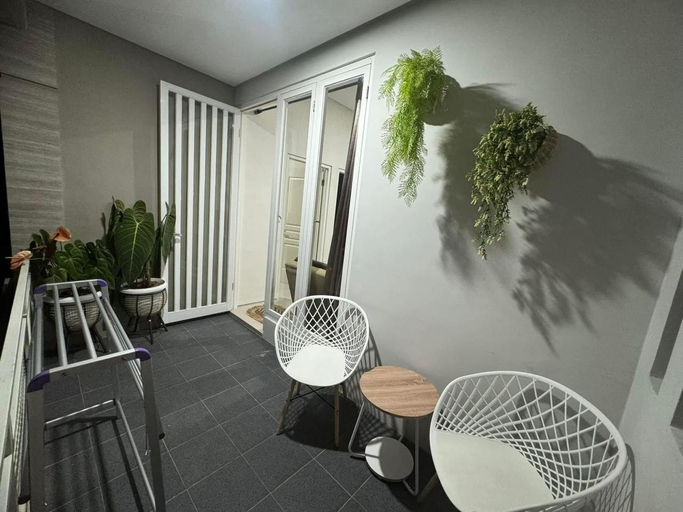 Others 5, Villa Sunrise F1, Malang