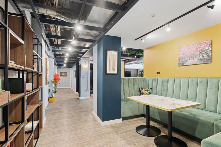 Lobby sitting area 5, Student Only Pennine House, Leeds