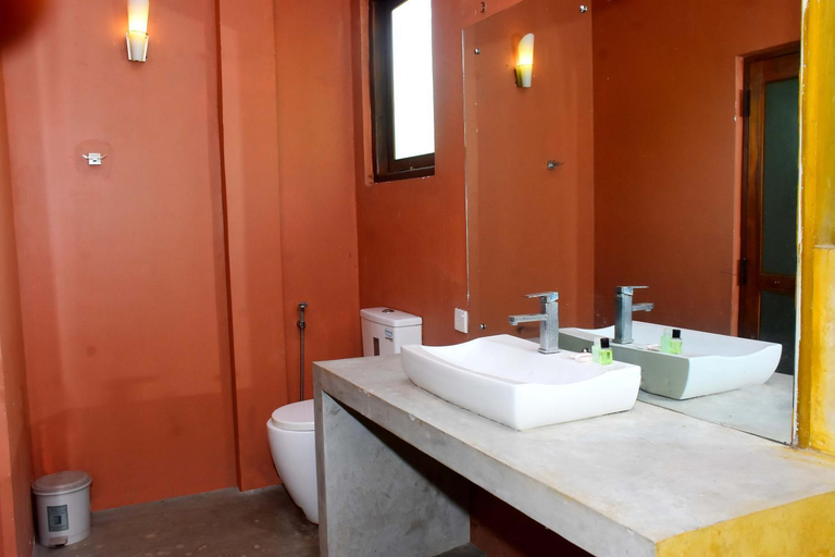 Bathroom 3, Queens Resort Udawalawa, Embilipitiya