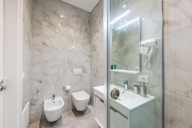 Bathroom 4, Adriatic Seaview Suites by PS, Durrësit