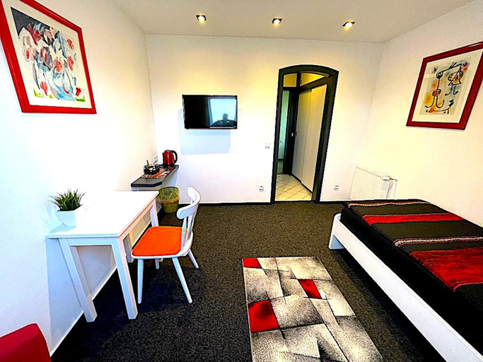 Bedroom 2, Hotel Uthoff, Osnabrück