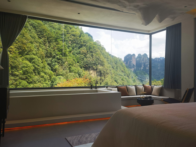 Room 3, Nature Eco Designer Hotel, Zhangjiajie