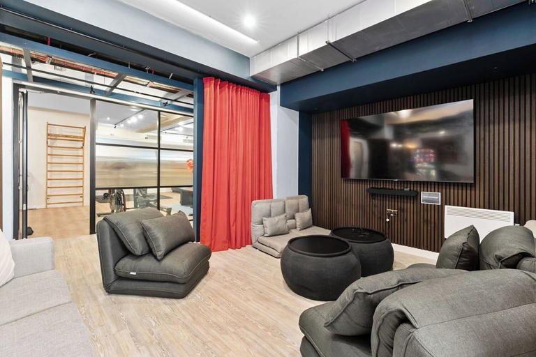 Lobby sitting area 2, Student Only Pennine House, Leeds