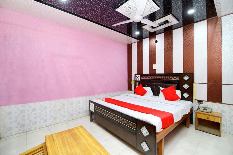 Bedroom 3, Hotel Kiran HP, Bilaspur