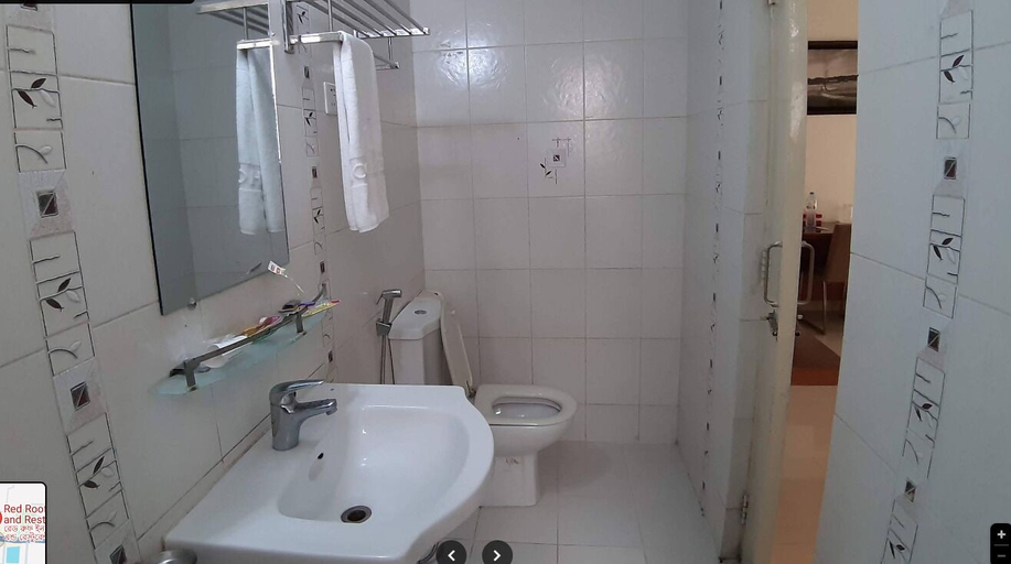 Bathroom, Red Roof Inn Hotel and RestaurantComilla, Comilla