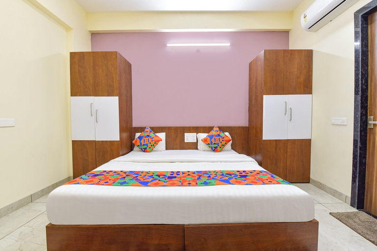 Room 3, Fabexpress Fusion Stays, Indore