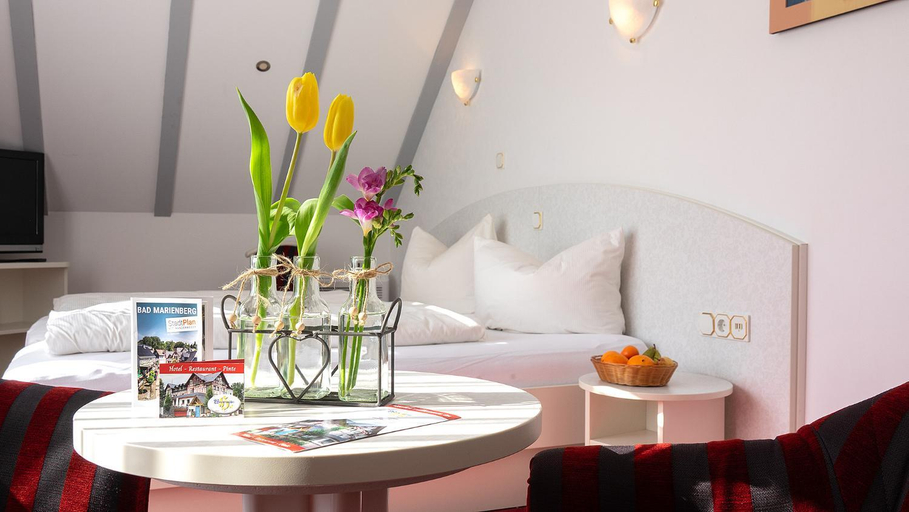 Bedroom 2, Hotel Westerwalder Hof, Westerwaldkreis