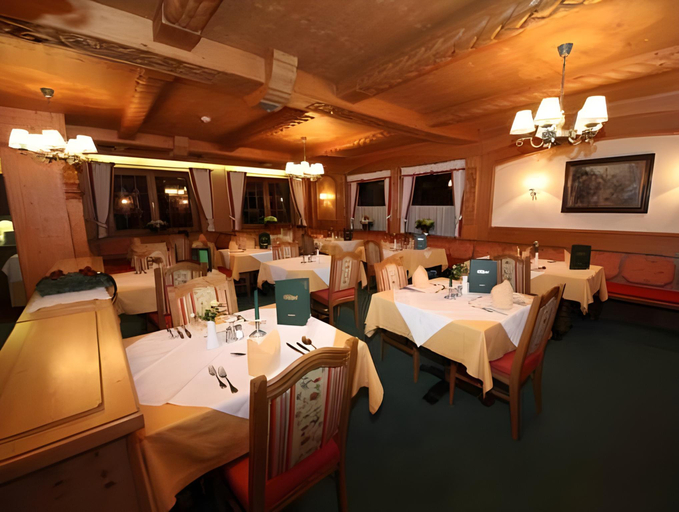 Food & Drinks 5, Hotel Almhof, Innsbruck Land