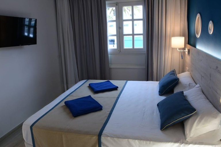 Bedroom 2, R2 Bahia Kontiki, Las Palmas