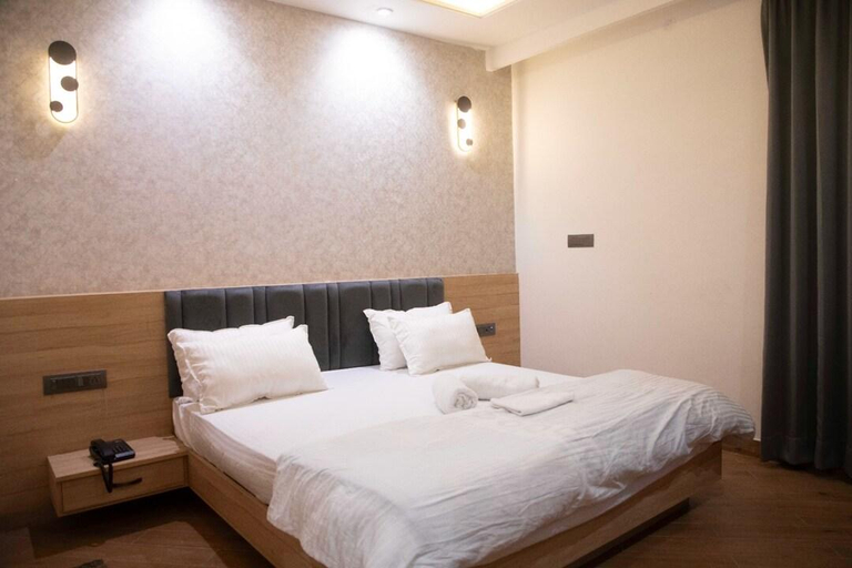 Bedroom, Muscurry, Hisar