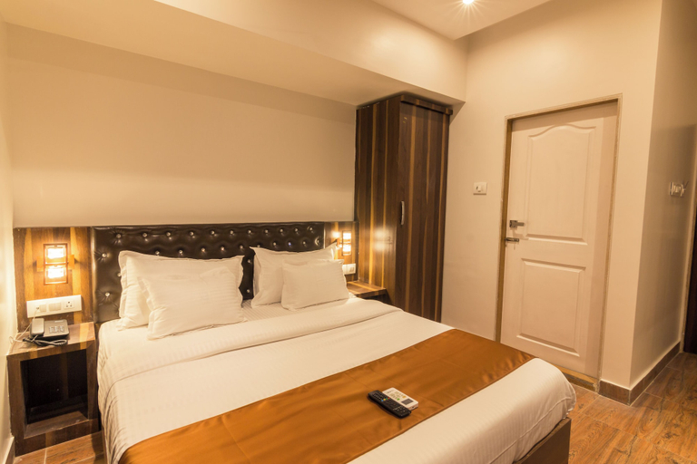 Bedroom 3, Hotel Fortune Elite, Mumbai Suburban