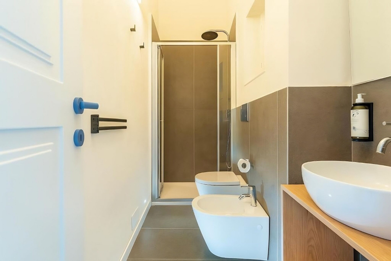 Bathroom 4, Hotiday Apartments Siracusa, Syracuse