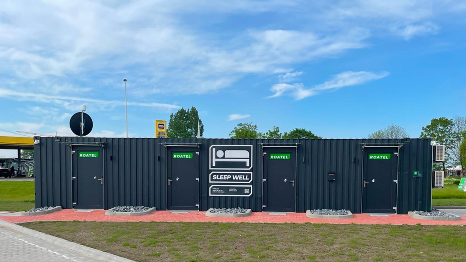 Exterior & Views, Roatel Emden A31, Emden