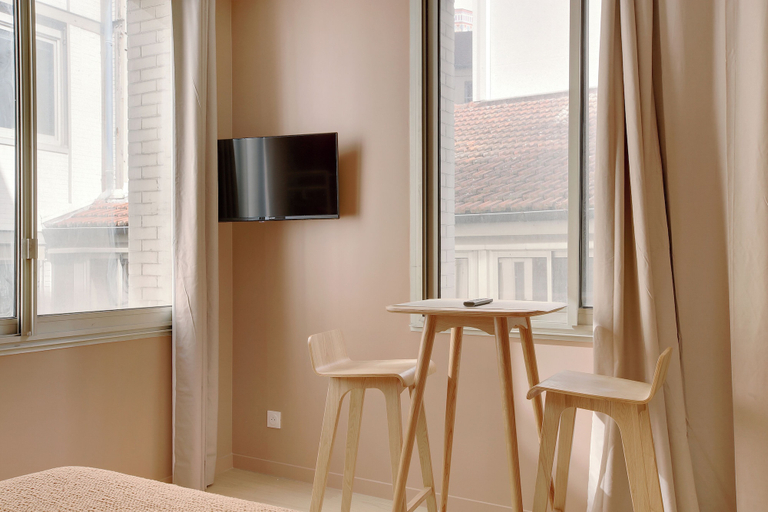 Room 4, Appartements rue Garnier, Hauts-de-Seine