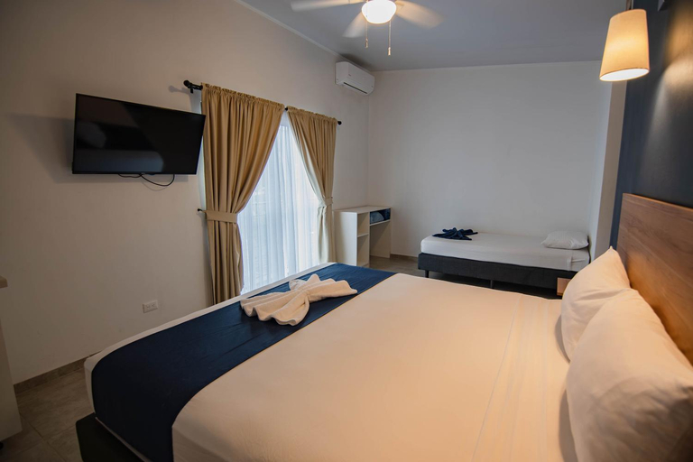 Bedroom 2, Club Marino Ballena, Osa