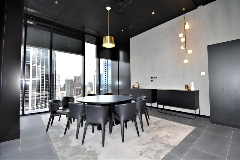Food & Drinks 5, Melbourne Empire Apartments, Melbourne