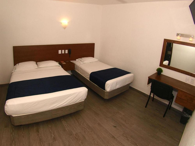 Bedroom 3, Hotel Star, Manzanillo