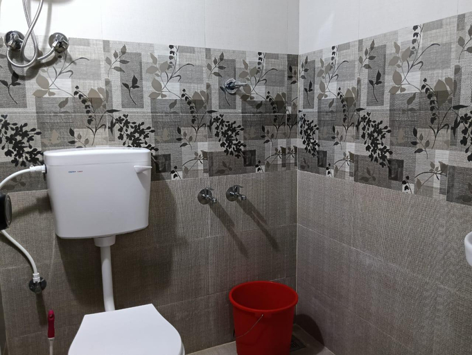Bathroom, RELAX HOMESTAY, Thiruvananthapuram