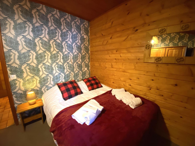 3, Chalet in La Bresse with Mountain Views, Vosges