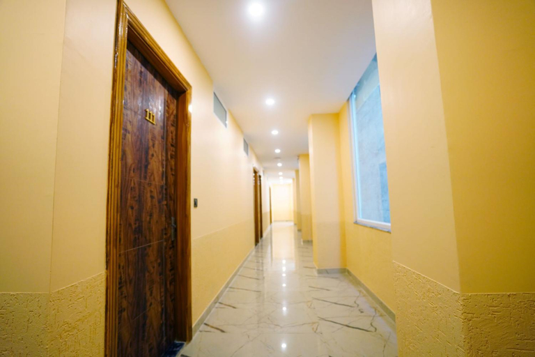 Public Area 3, MVT Resort & Restaurant, Garhwal
