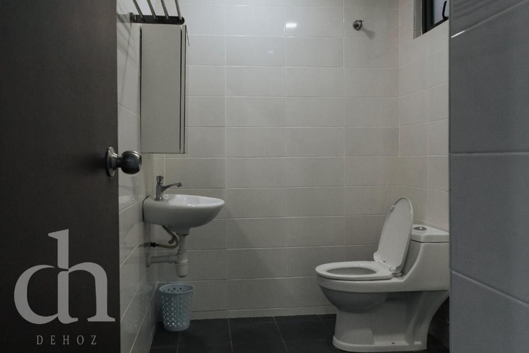 Bathroom 3, Landmark Residence 2 by Dehoz Suites, Hulu Langat