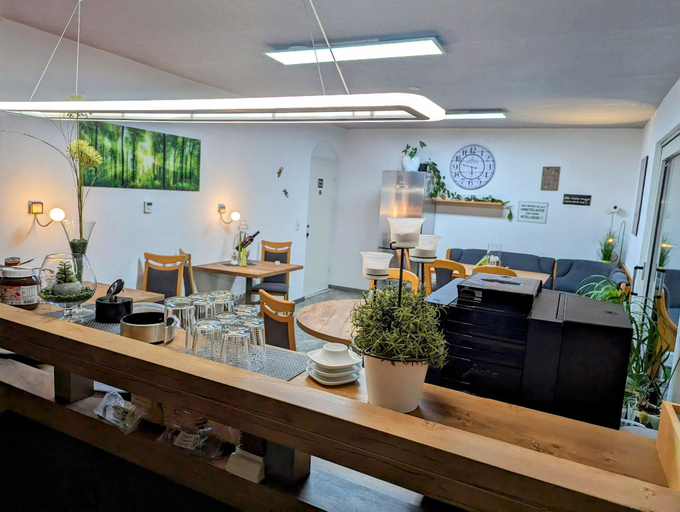 Food & Drinks, Pension-Am Waldrand, Neckar-Odenwald-Kreis