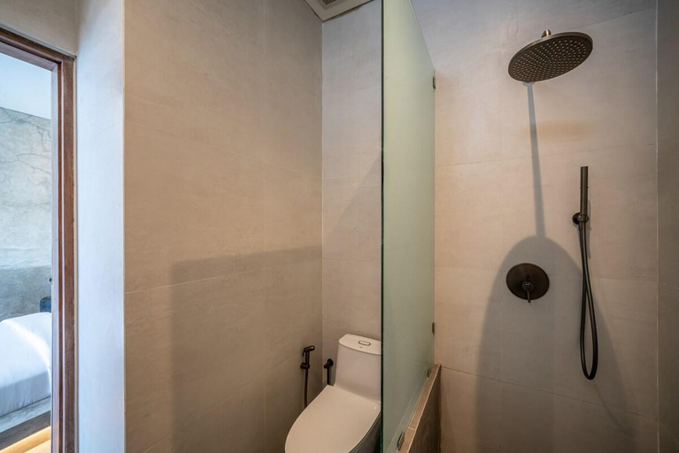 Bathroom 4, Punna Villa Canggu, Badung