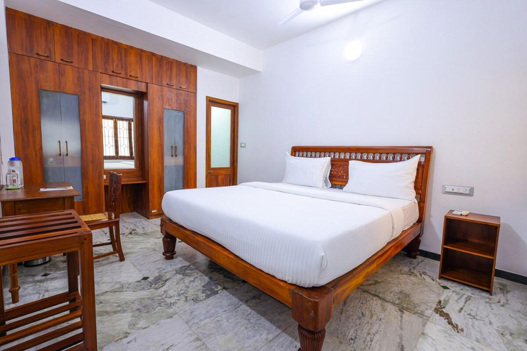 Bedroom 2, 5 minutes to White Town | 2BHK house| Tranquil, Puducherry