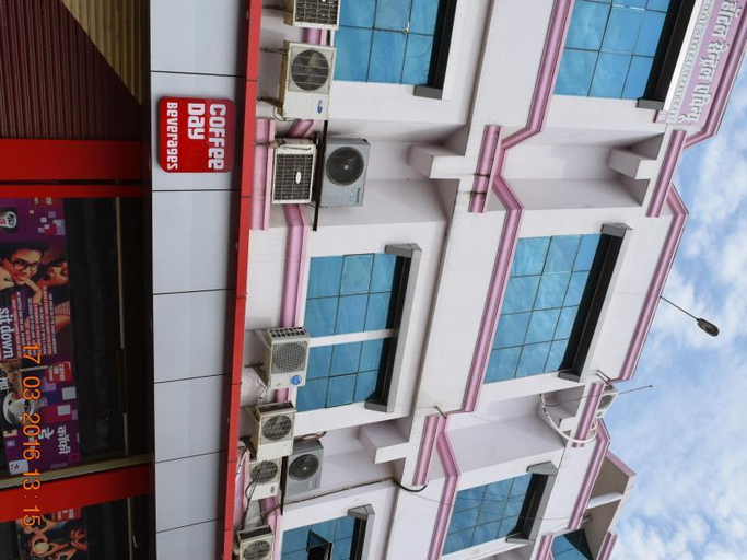 Exterior & Views 4, Hotel Central Avenue, Narsimhapur