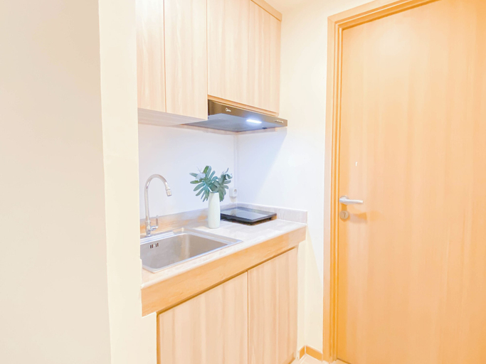 Private kitchen 4, Simple Style 3Br Apartment At Meikarta, Cikarang