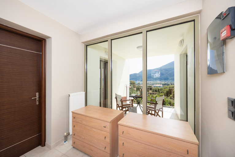 Facilities 4, Villa Irineos, Ionian Islands