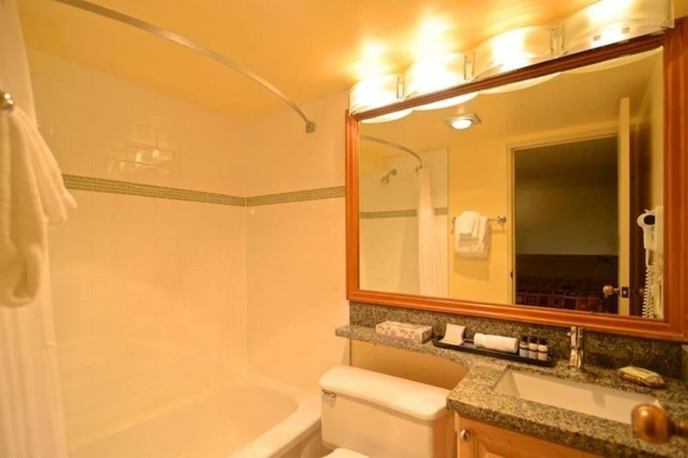 Bathroom 3, Mountain Side Hotel Whistler by Executive, Squamish-Lillooet